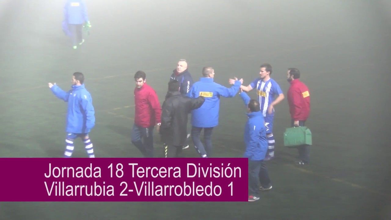 Partidazo entre la niebla