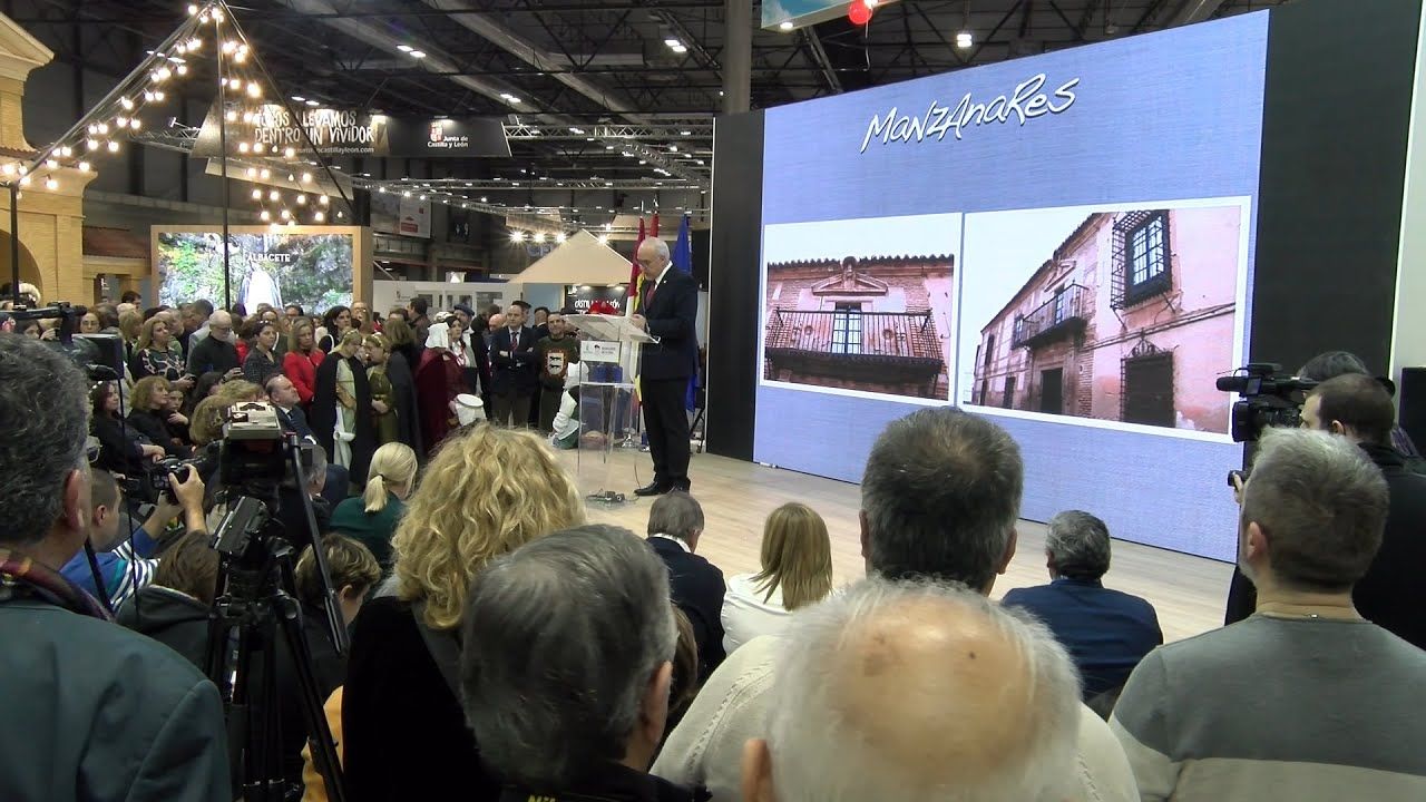 Manzanares muestra su lado más cultural en FITUR