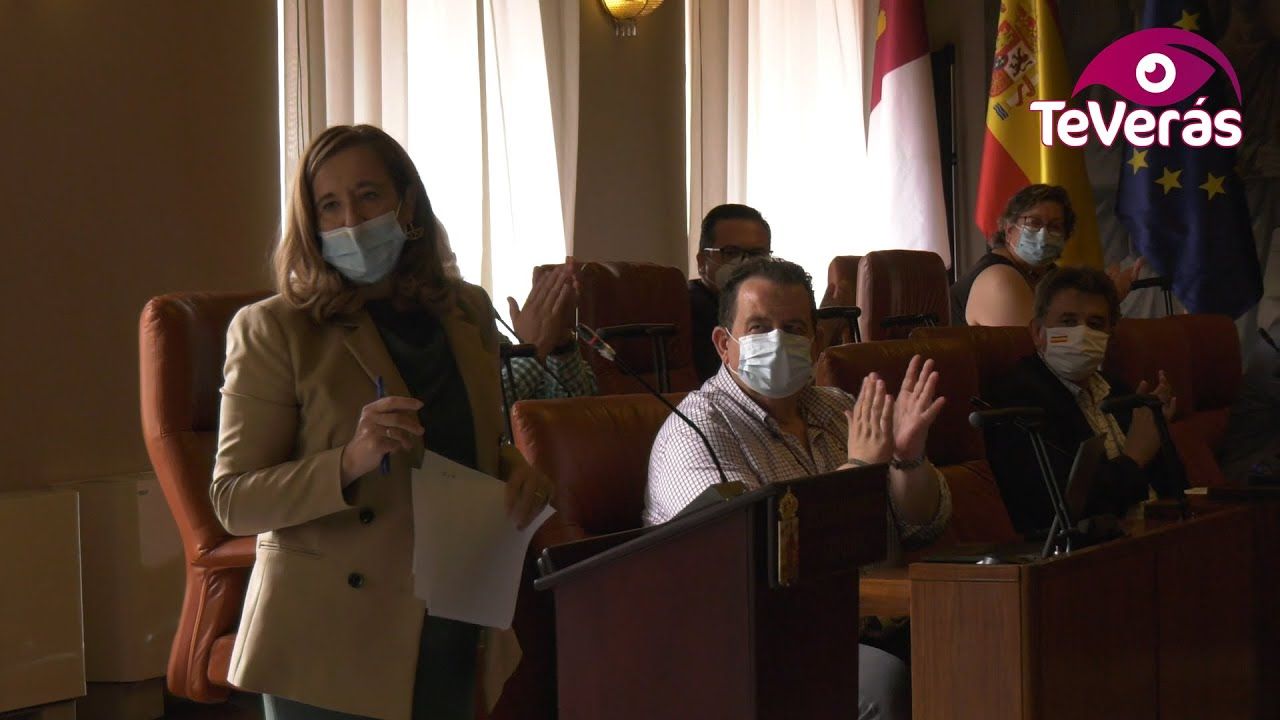 La Corporación provincial de la Diputación despide a Jacinta Monroy
