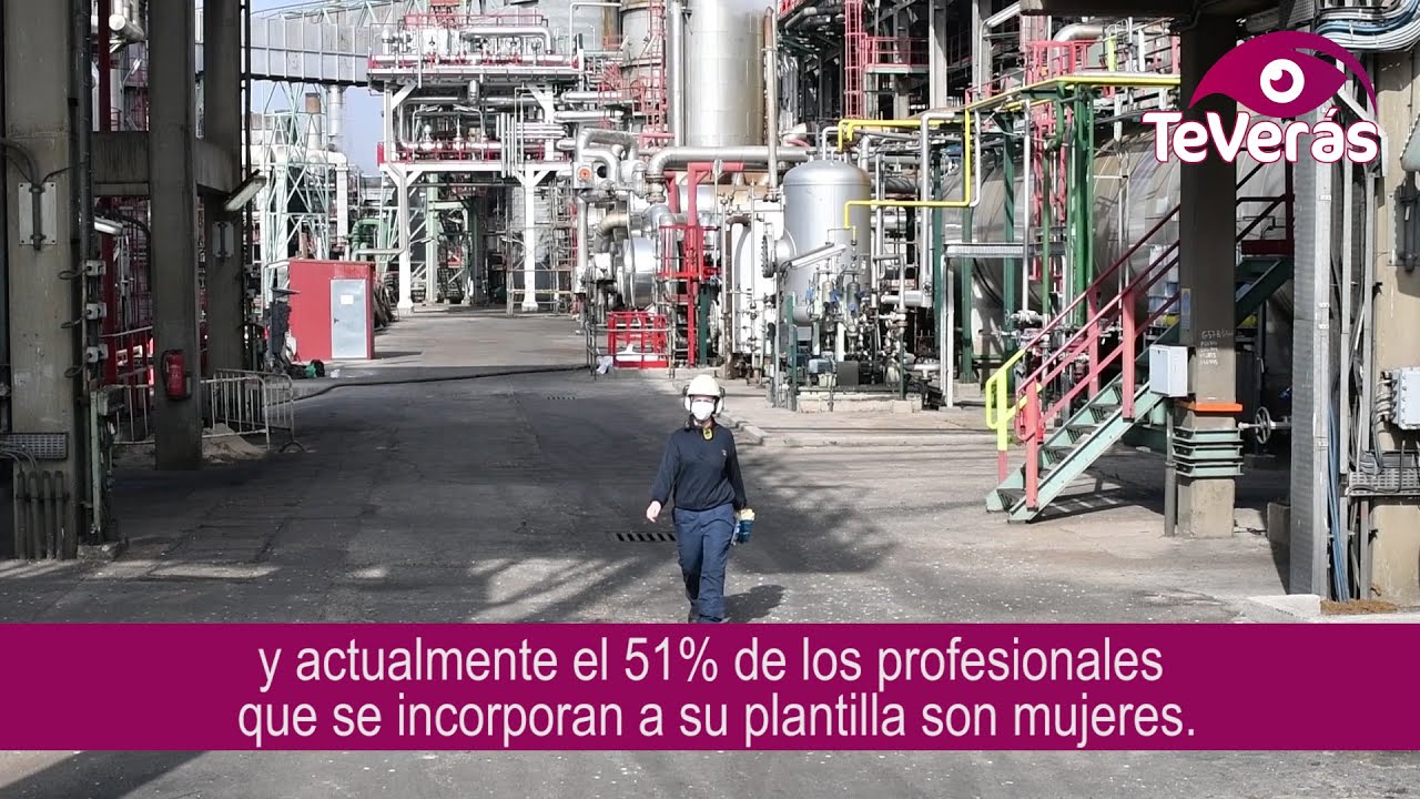 Mujeres que rompen estereotipos en Repsol Puertollano