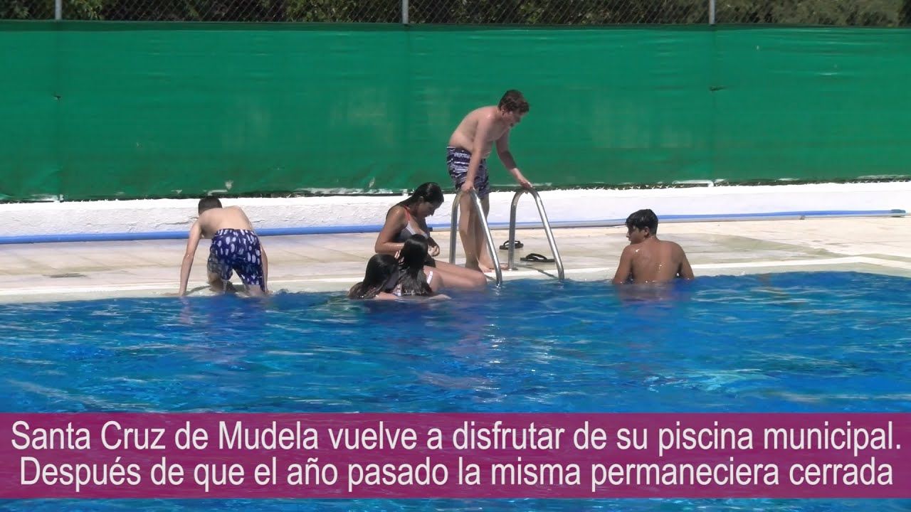Santa Cruz de Mudela disfruta ya de su piscina municipal