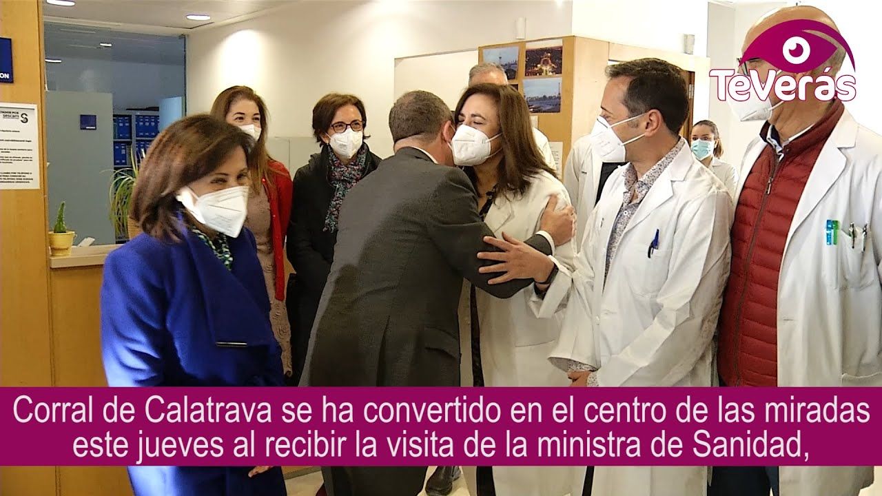 Visita al equipo móvil de vacunación de Corral de Calatrava