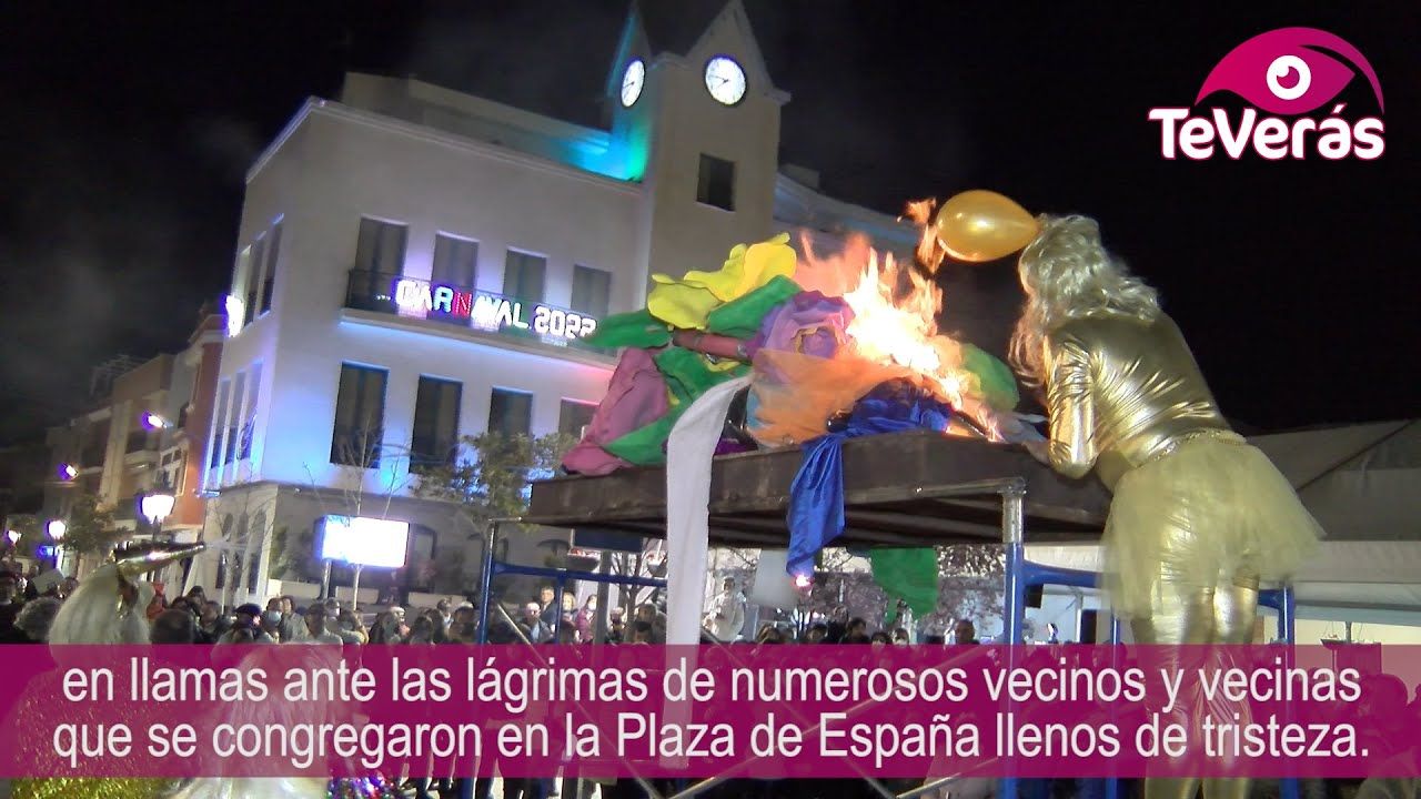La sardina se funde para acabar el Carnaval de Calzada de Cva.