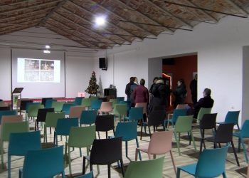 Cabezarados inaugura un nuevo centro de reunión social y cultural en el antiguo silo