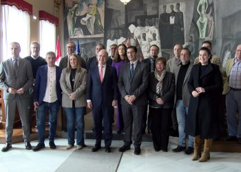 Firma del convenio de colaboración entre la Diputación de Ciudad Real y la UNED para la financiación de la nueva cátedra de Población Rural y sostenibilidad social