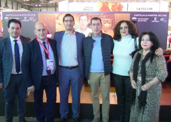 Villarrubia de los Ojos apuesta por sus Cruces de Mayo como principal fuente de interés turístico regional en FITUR