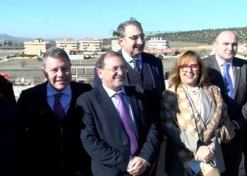 Page visita Puertollano para ver las obras del nuevo hospital