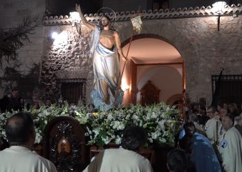 Villarrubia de los Ojos vive la procesión de la Resurrección en la Semana Santa 2023