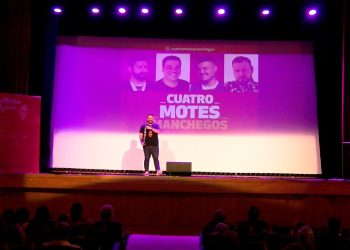 El Centro Cultural de Piedrabuena acoge el espectáculo Cuatro Motes Manchegos