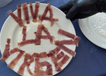 El fin de Fiestas en Carrión de Calatrava sabe a jamón
