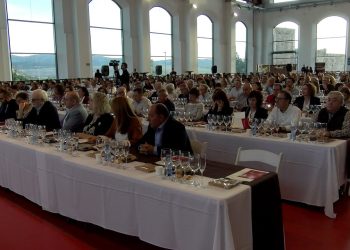 Más de 300 personas disfrutan en Puertollano de la cata de vino de La Cultura del Vino