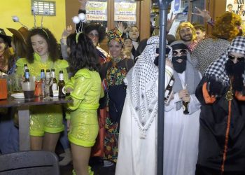 La Solana empieza el Carnaval con Las Supremas de Móstoles