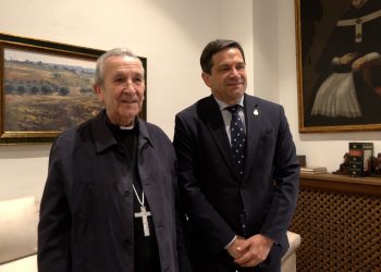 presidente visita obispo