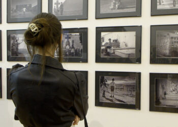 Almagro inaugura la exposición fotográfica «Cementerio Almodóvar»