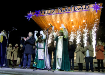 Puertollano recibe a los Reyes Magos en una noche mágica