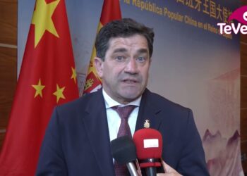 Miguel Ángel Valverde se reúne con el embajador de China en España, Yao Jing
