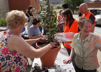 La Fundación Repsol colabora con AMIAB y ASPADES Puertollano en la Semana Internacional del Voluntariado