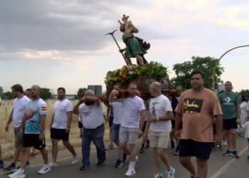 Villarrubia de los Ojos celebra con éxito su tradicional Bajada de San Cristóbal