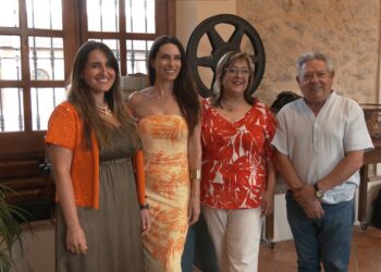 Villarubia de los Ojos acoge la visita de Silvia Kal