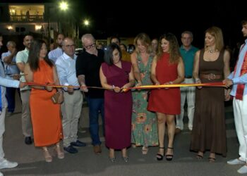 Chillón inaugura sus fiestas patronales con desfiles, música y espectáculo pirotécnico