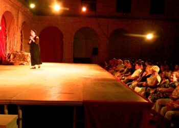 Villanueva de los Infantes estrena “Troya”, una nueva obra de la mano de QUO Teatro