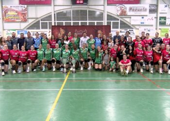 El Balonmano Bolaños gana el Trofeo Diputación de Balonmano Femenino