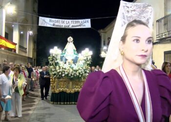 Santa Cruz de Mudela acompaña a su Virgen de las Virtudes