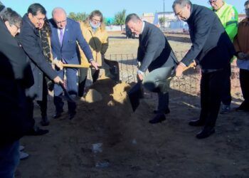 Se coloca la primera piedra del nuevo centro de salud de Carrión de Calatrava