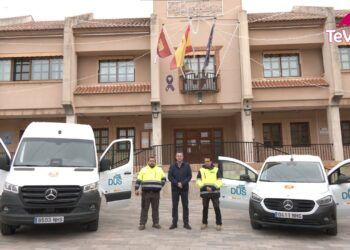 Santa Cruz de Mudela incorpora dos furgonetas eléctricas gracias al programa DUS 5000