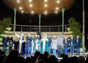 Puertollano se vuelca en una cabalgata cargada de ilusión y regalos