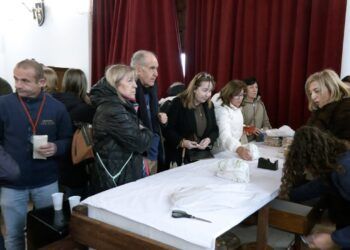 A pesar de la lluvia, los vecinos de Almagro han participado en la celebración de San Blas