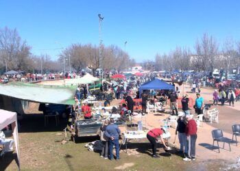 Olor a leña y récord histórico en el multitudinario concurso de migas de Malagón 