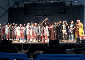 Santa Cruz de Mudela celebra su gran cita de chirigotas