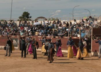 Carrión de Calatrava disfrutó de un gran ambiente y varias orejas en el festival taurino
