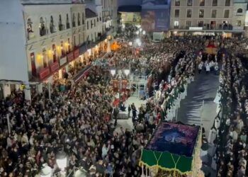 «El Encuentro» del Martes Santo de Ciudad Real congrega a miles de vecinos y visitantes