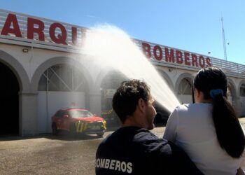 Los bomberos de Ciudad Real enseñan prevención a más de 300 escolares