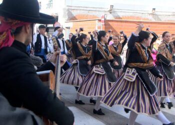 Pedro Muñoz se rinde al folclore en un Mayo Manchego para el recuerdo