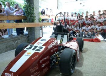UCLM Racing Team presenta su nuevo monoplaza para competir en Formula Student