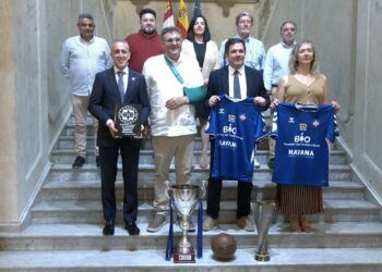 La Diputación recibe al Calvo Sotelo Puertollano para reconocer su ascenso a 2ª RFEF
