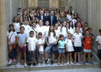 La Diputación de Ciudad Real colabora un año más con la Asociación CREAN para recibir a 32 niños ucranianos