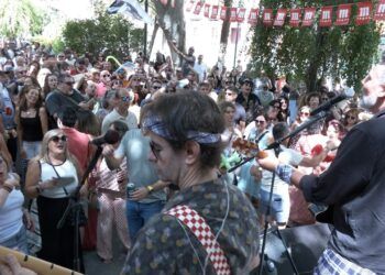 Ciudad Real lo da todo con el vermú y los Mahouñaneos