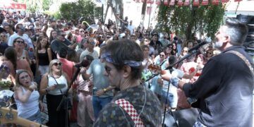 Ciudad Real lo da todo con el vermú y los Mahouñaneos