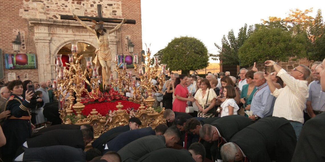 Calzada de Calatrava celebró la procesión del Cristo Salvador del Mundo
