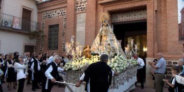 Calzada de Calatrava vibra con sus raíces en el día grande de la Virgen de los Remedios 