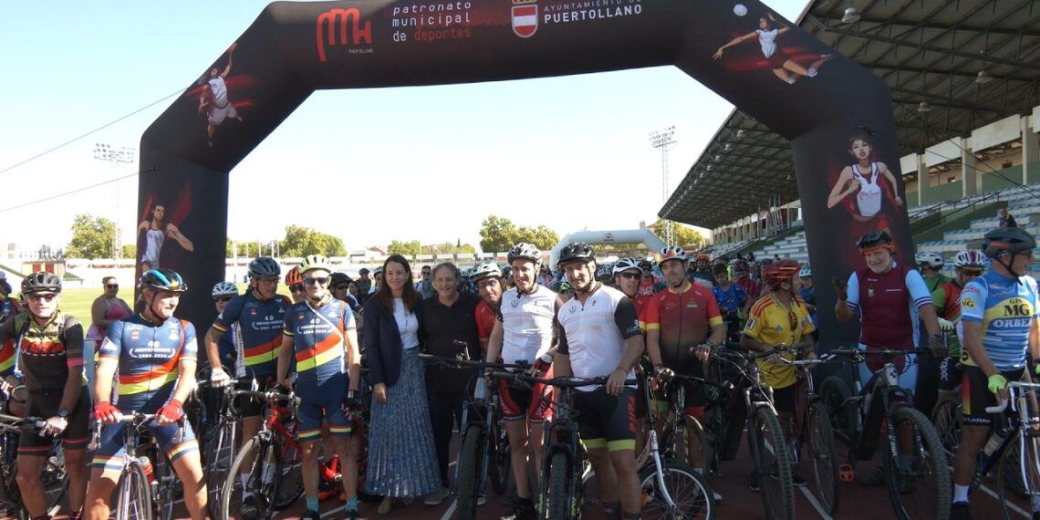 Más de 1.200 personas participan en el XIV Día de la Bicicleta de Puertollano