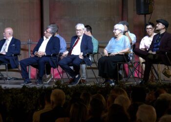 Reconocimientos de Honores y Distinciones en el acto institucional de las Fiestas del Vino de Valdepeñas